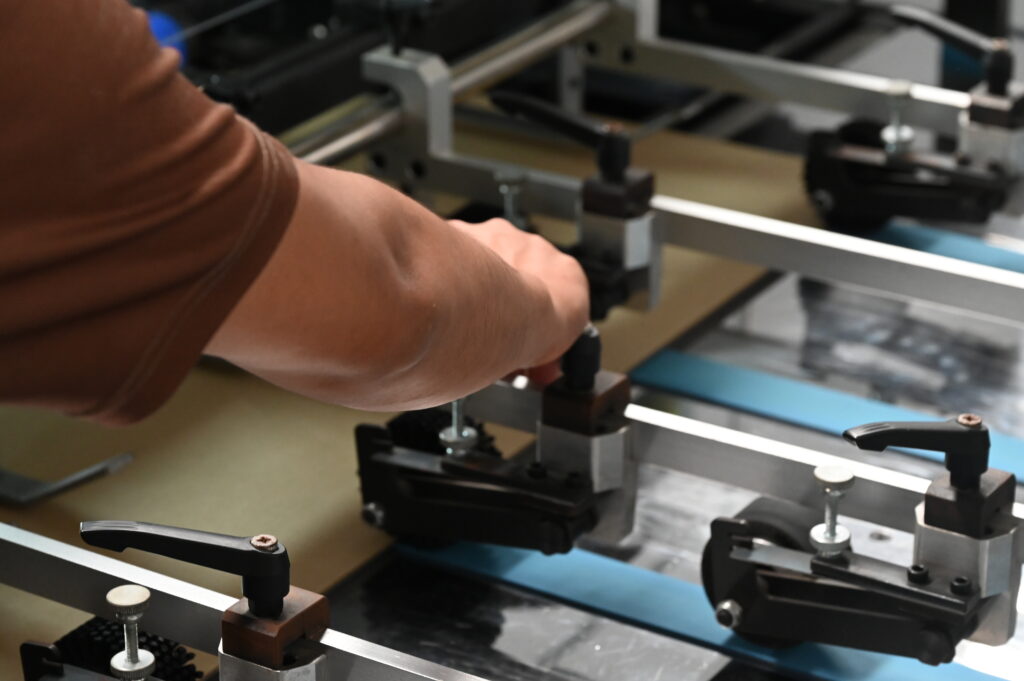 Die-cut machines boxes